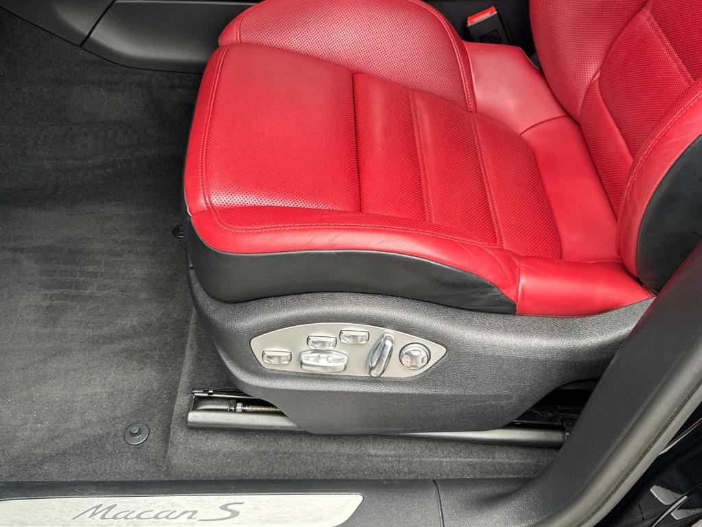 used 2021 Porsche Macan car, priced at $44,990