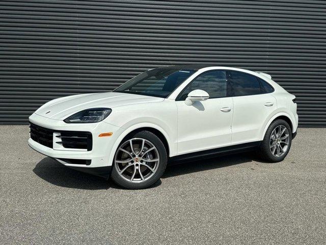 new 2025 Porsche Cayenne car, priced at $108,784