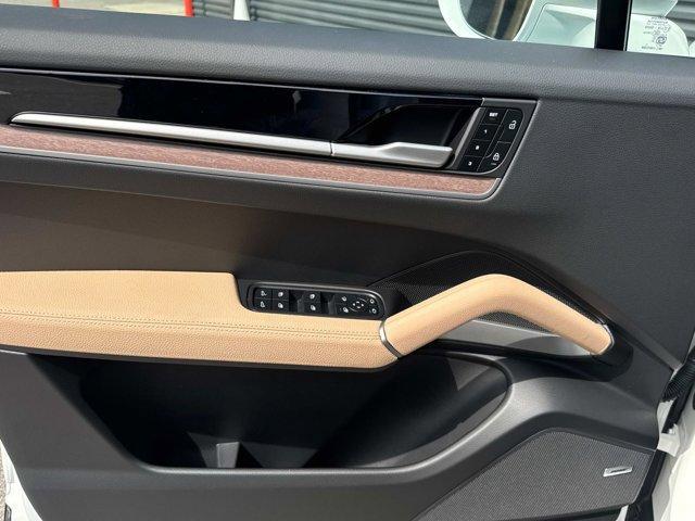 new 2025 Porsche Cayenne car, priced at $108,784