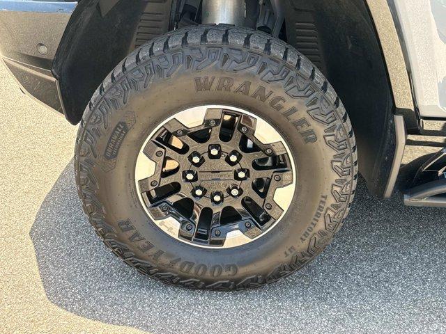 used 2025 GMC HUMMER EV SUV car, priced at $87,990