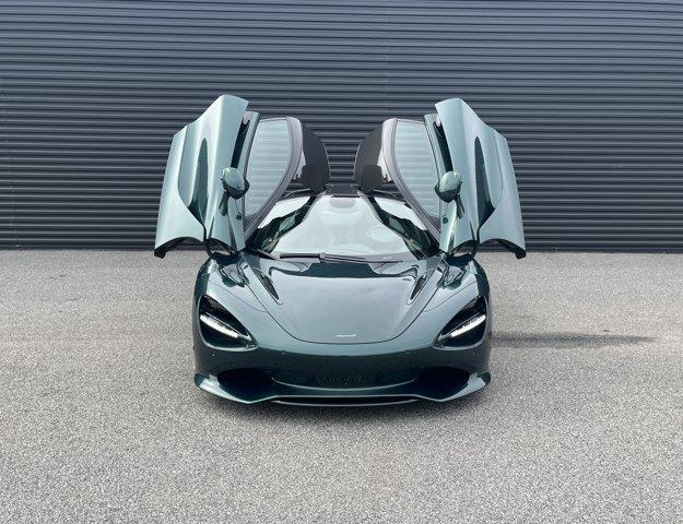 used 2025 McLaren 750S car, priced at $429,990