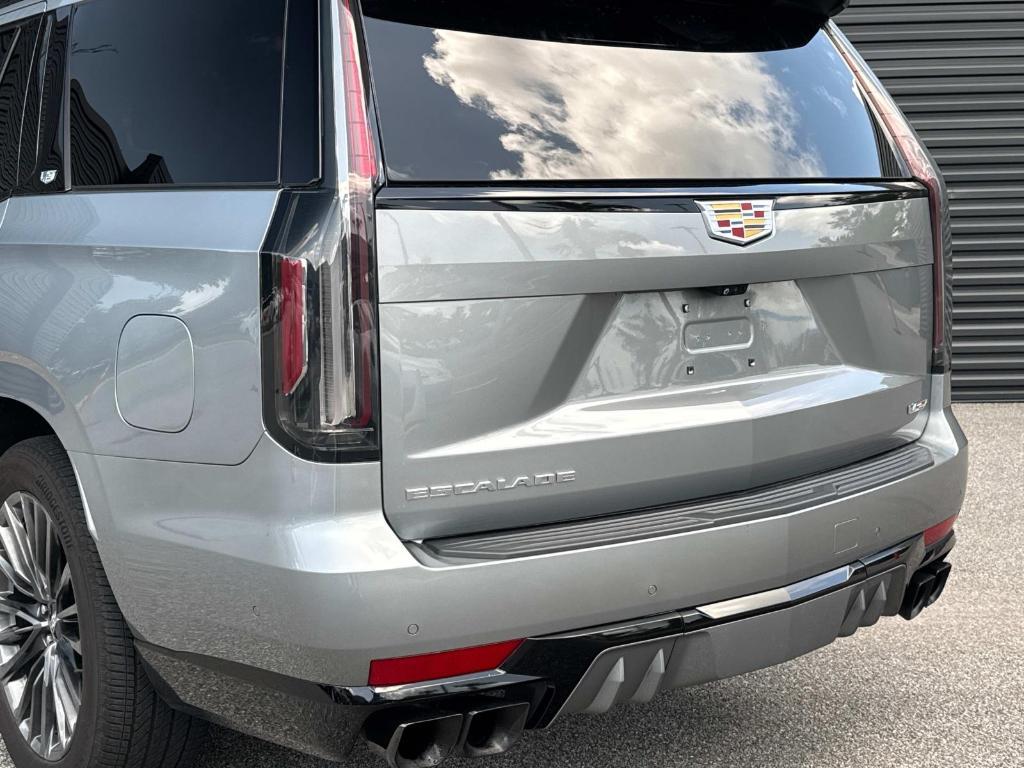 used 2023 Cadillac Escalade car, priced at $119,990