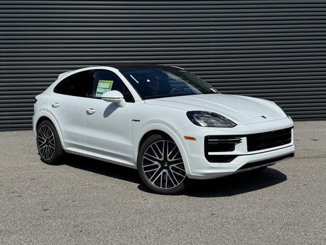 new 2025 Porsche Cayenne car, priced at $192,425
