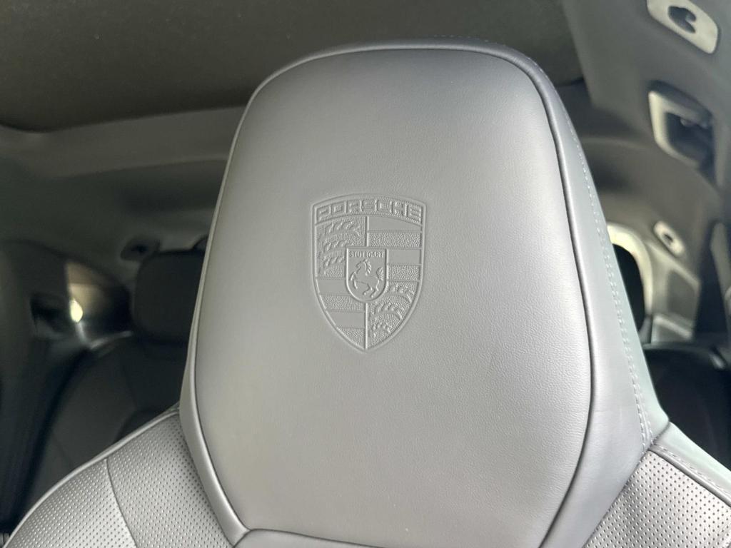 used 2022 Porsche Cayenne E-Hybrid Coupe car, priced at $72,990