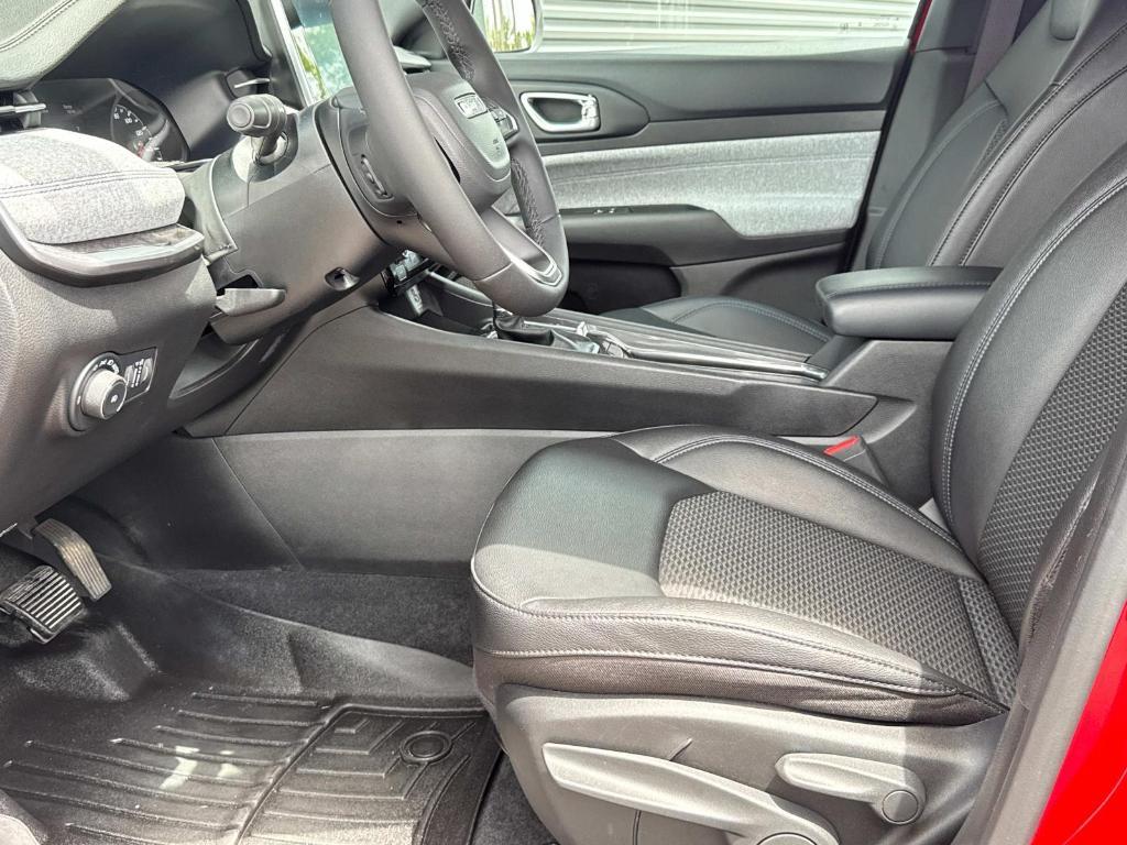 used 2025 Jeep Compass car, priced at $23,990