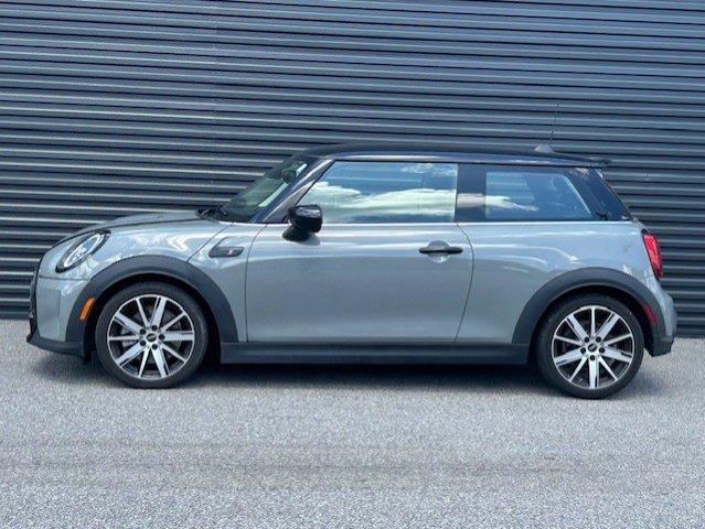 used 2022 MINI Hardtop car, priced at $23,990