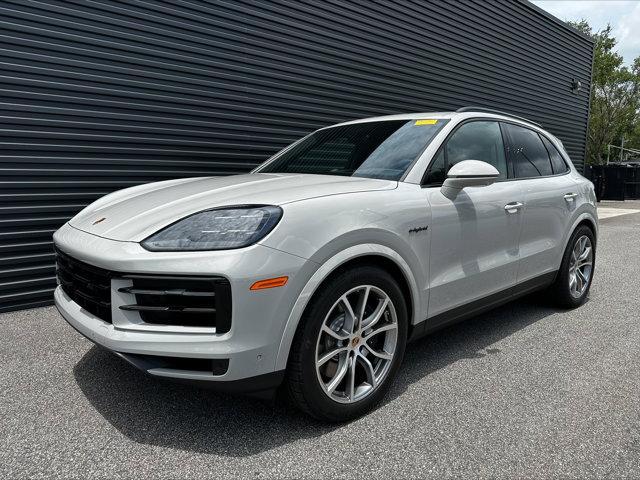 used 2025 Porsche Cayenne E-Hybrid car, priced at $114,990