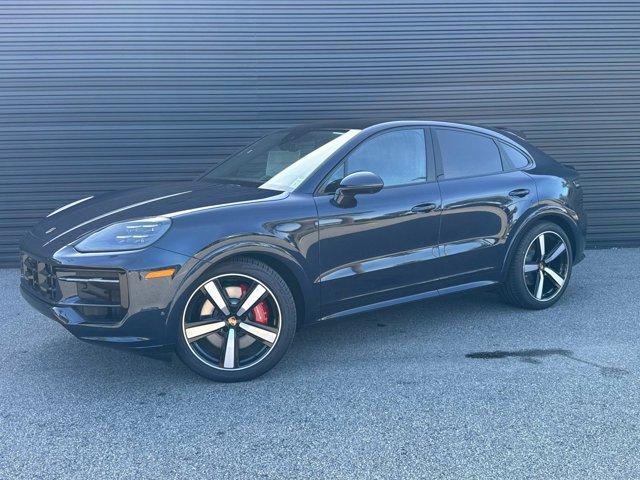 new 2025 Porsche Cayenne car, priced at $155,685