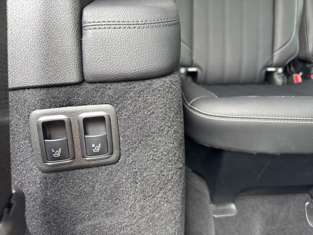 used 2016 Mercedes-Benz GL-Class car, priced at $29,900