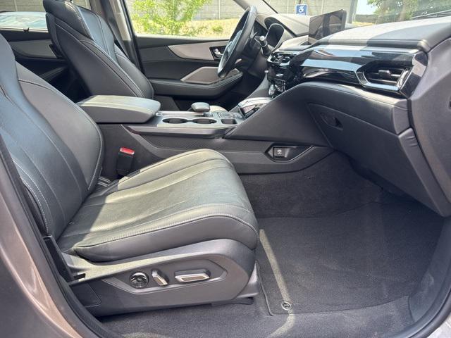 used 2023 Acura MDX car, priced at $39,900