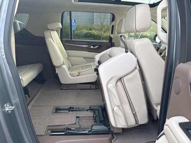 used 2022 GMC Yukon XL car, priced at $55,500