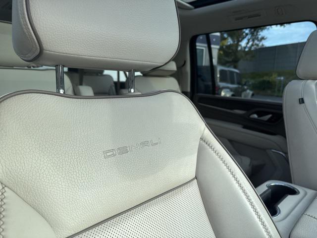 used 2022 GMC Yukon XL car, priced at $55,500