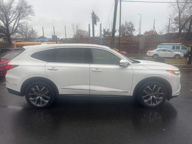 used 2022 Acura MDX car, priced at $39,900