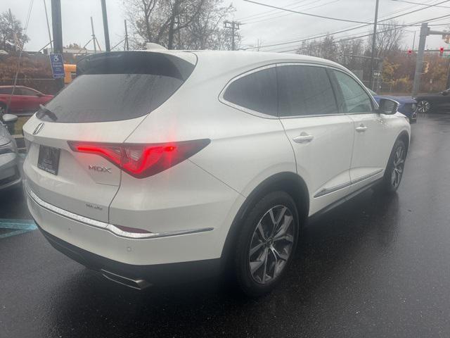 used 2022 Acura MDX car, priced at $39,900