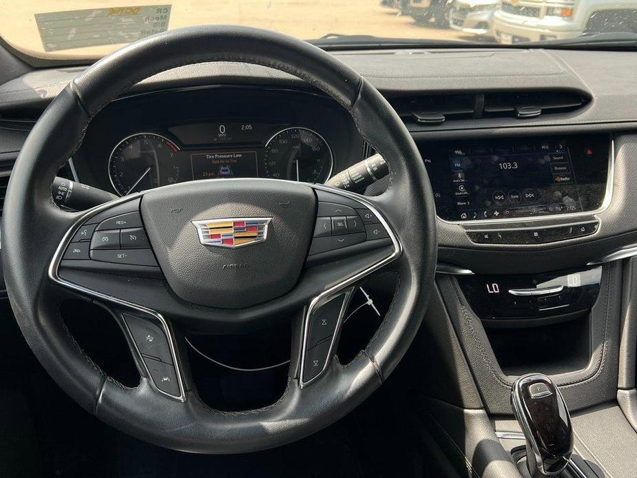 used 2021 Cadillac XT5 car, priced at $31,496