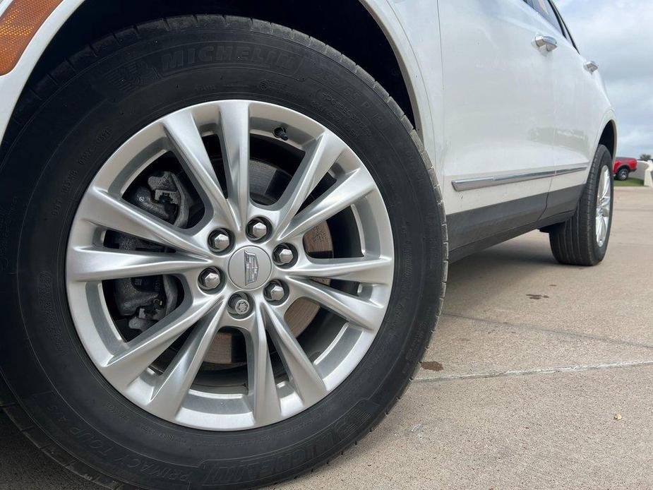 used 2021 Cadillac XT5 car, priced at $31,496