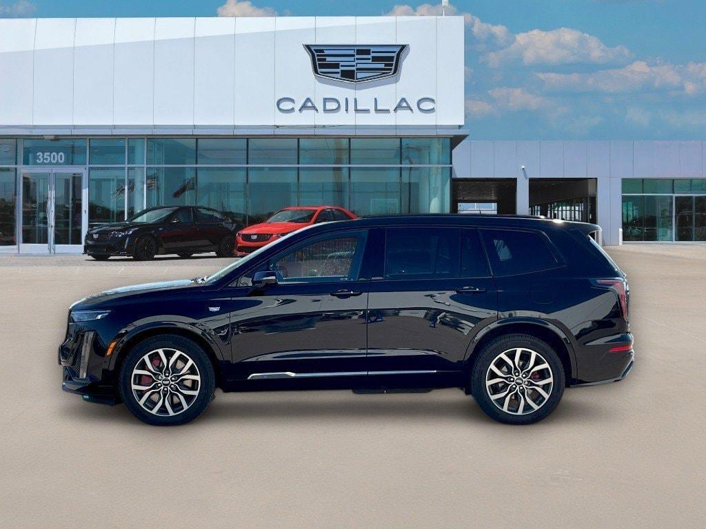 used 2024 Cadillac XT6 car, priced at $45,696