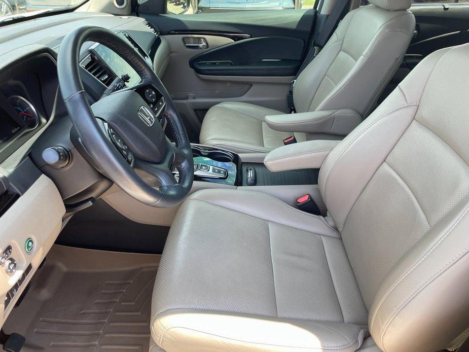 used 2021 Honda Pilot car, priced at $25,995