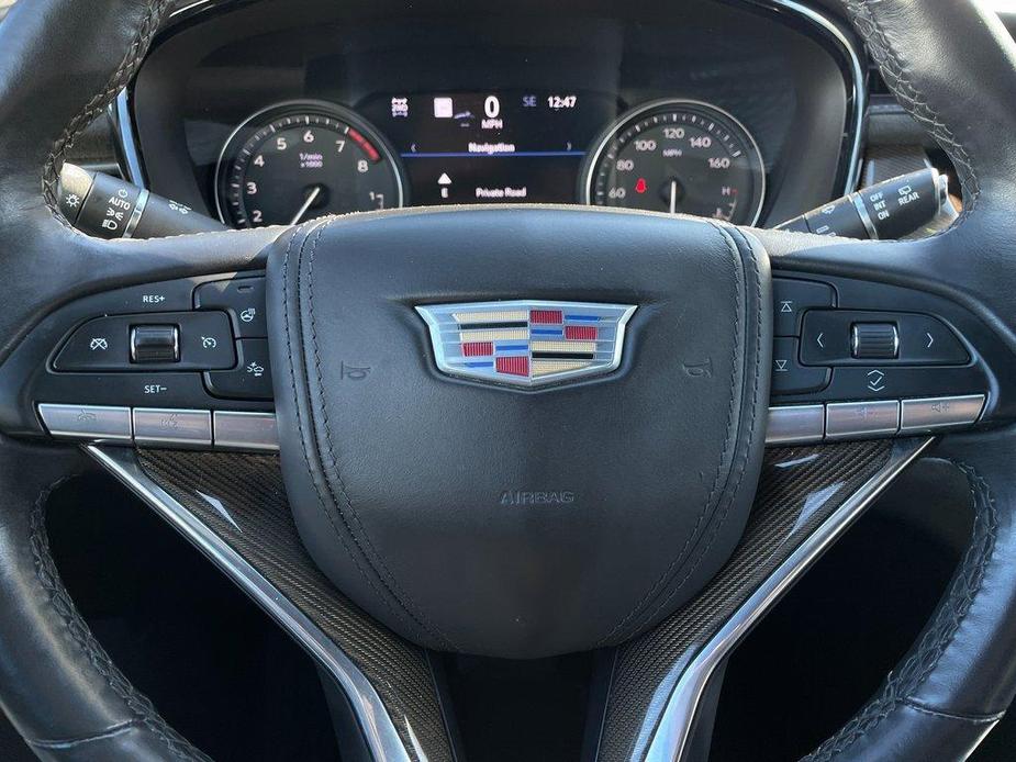 used 2022 Cadillac XT6 car, priced at $39,796