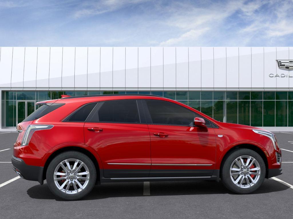 new 2025 Cadillac XT5 car, priced at $65,824