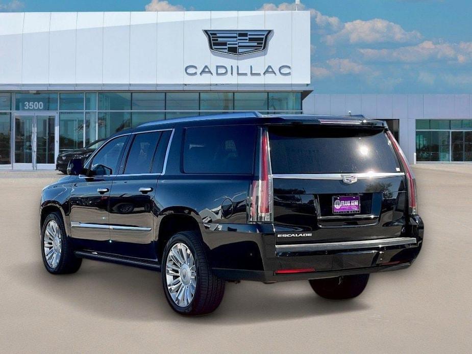 used 2020 Cadillac Escalade ESV car, priced at $37,994