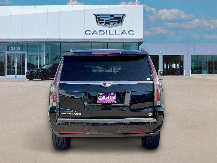 used 2020 Cadillac Escalade ESV car, priced at $37,994