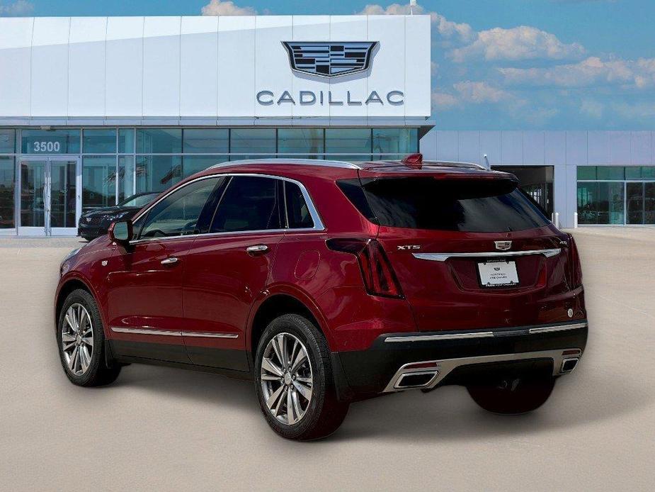 used 2020 Cadillac XT5 car, priced at $28,986