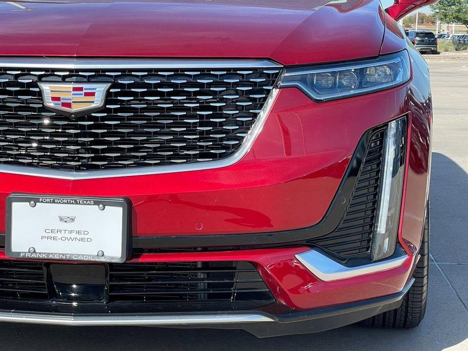 used 2022 Cadillac XT6 car, priced at $41,596