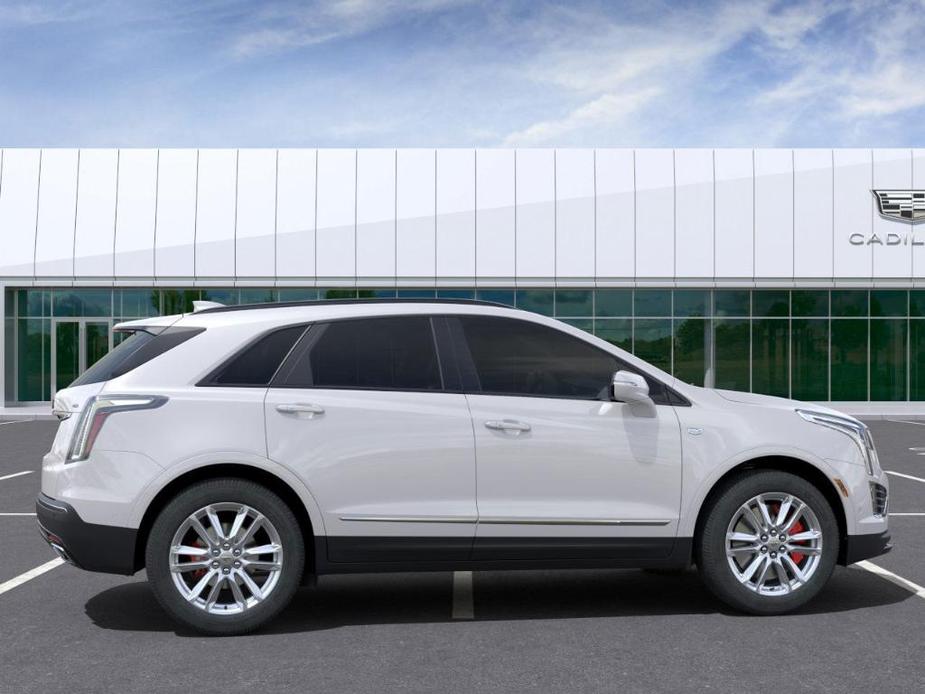 new 2024 Cadillac XT5 car, priced at $62,115