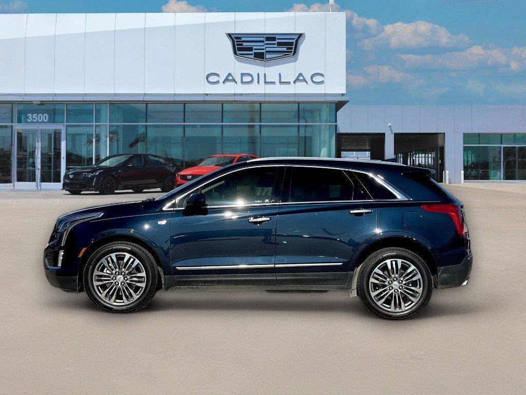 used 2017 Cadillac XT5 car, priced at $23,995