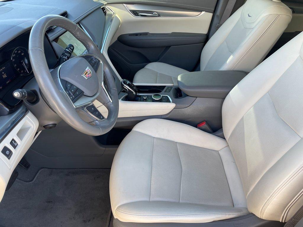 used 2022 Cadillac XT5 car, priced at $31,696