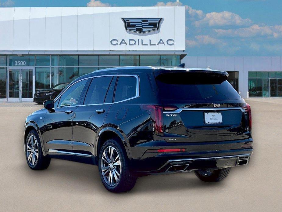 used 2021 Cadillac XT6 car, priced at $35,888