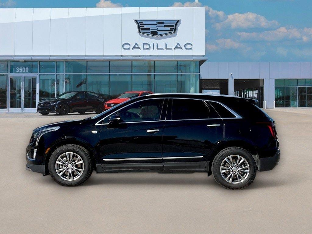 used 2021 Cadillac XT5 car, priced at $31,796