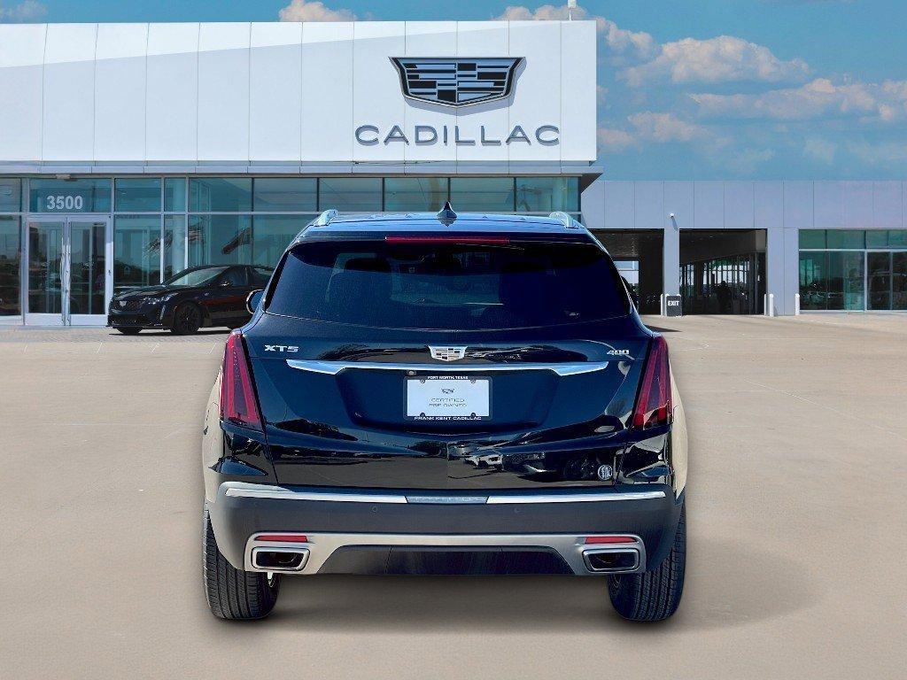 used 2021 Cadillac XT5 car, priced at $31,796