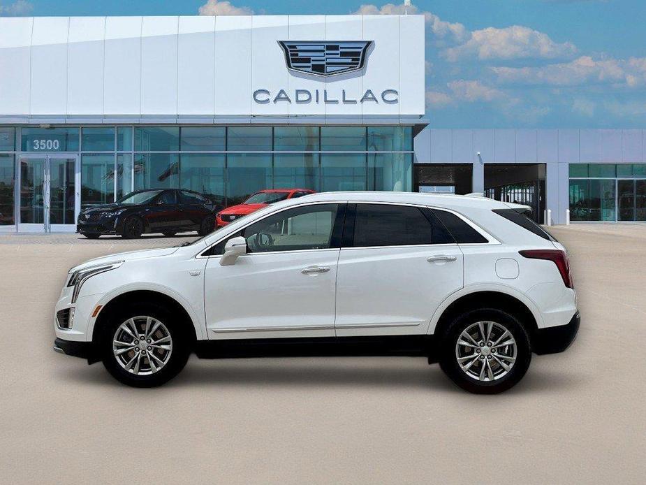 used 2021 Cadillac XT5 car, priced at $31,956