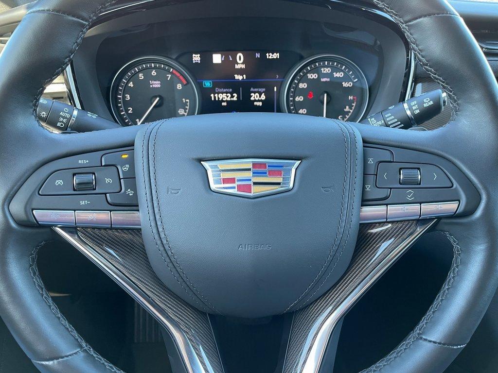 used 2024 Cadillac XT6 car, priced at $56,996