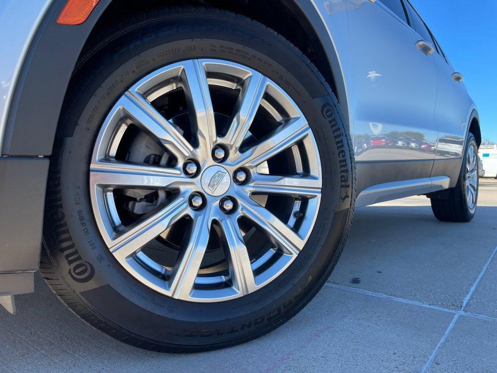 used 2021 Cadillac XT4 car, priced at $29,496