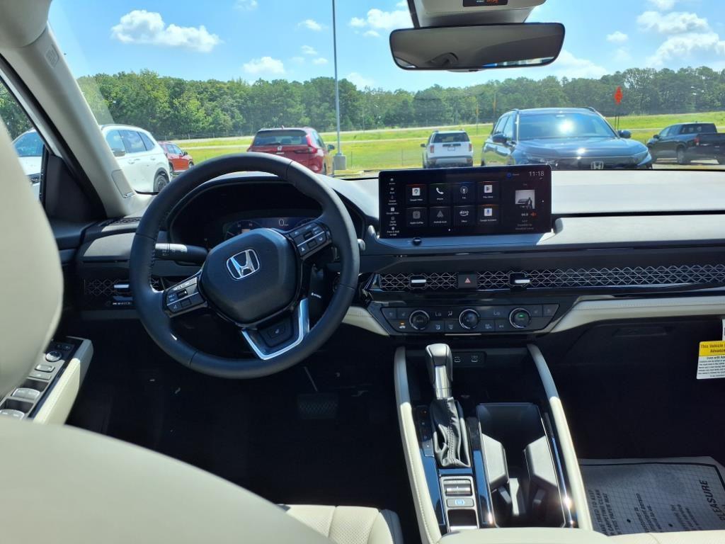 new 2025 Honda Accord Hybrid car, priced at $38,152
