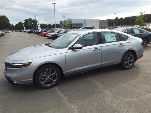 new 2024 Honda Accord Hybrid car, priced at $33,939