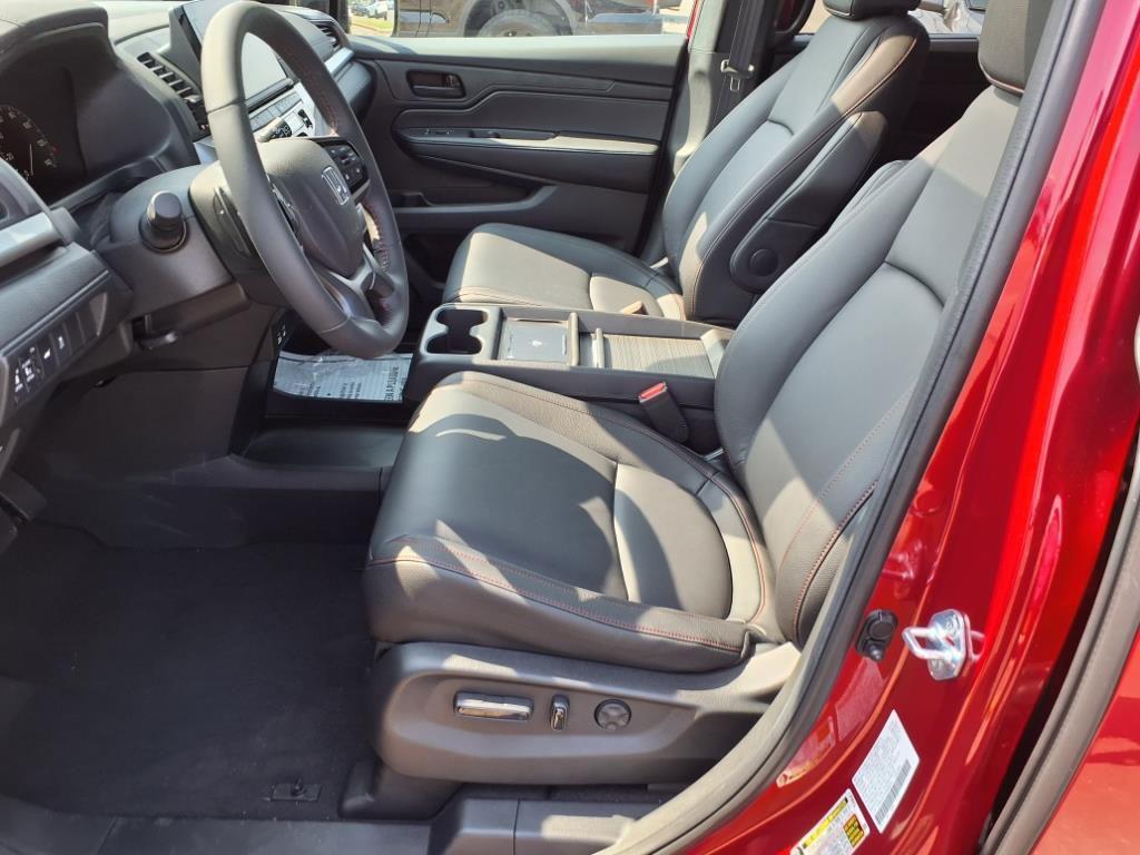 new 2025 Honda Odyssey car, priced at $42,658