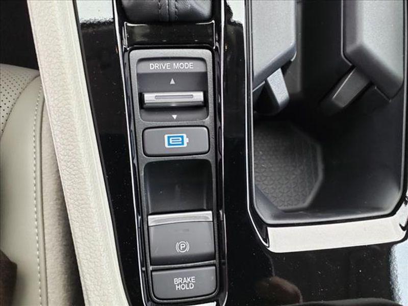 used 2025 Honda Accord Hybrid car, priced at $33,555