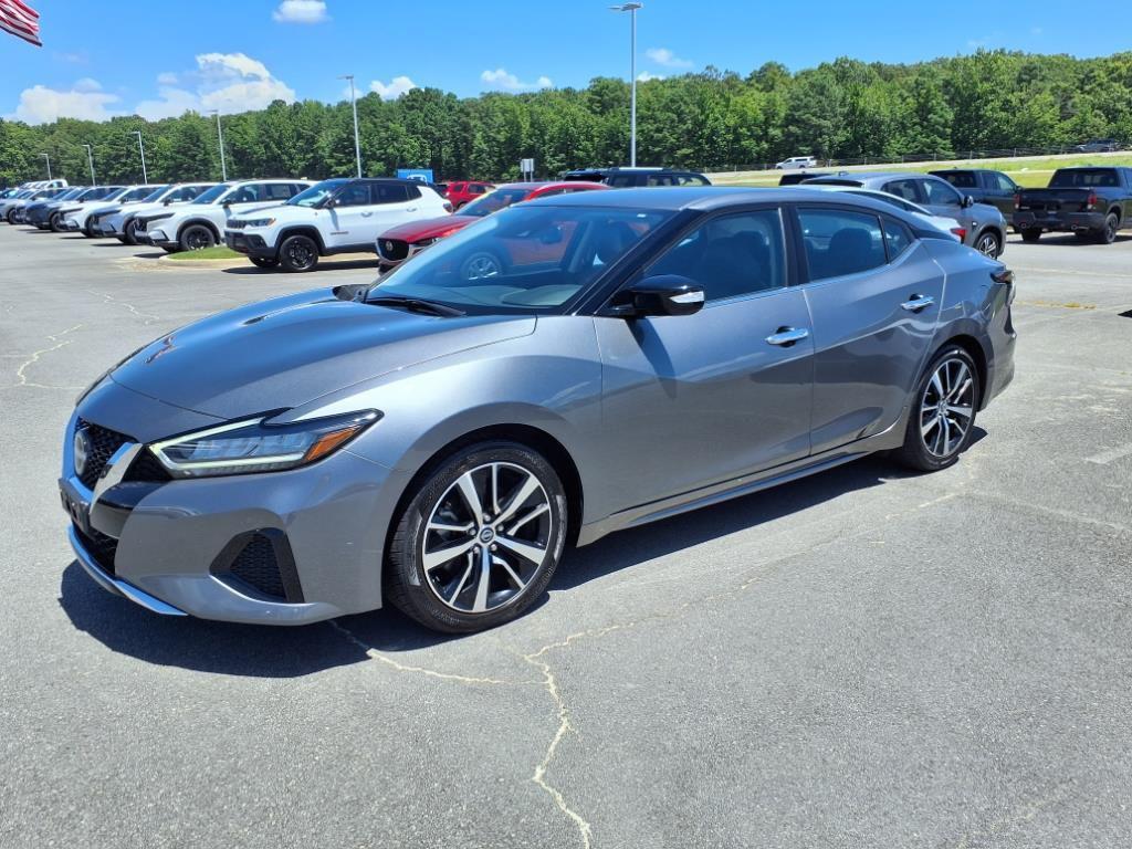 used 2023 Nissan Maxima car, priced at $25,888