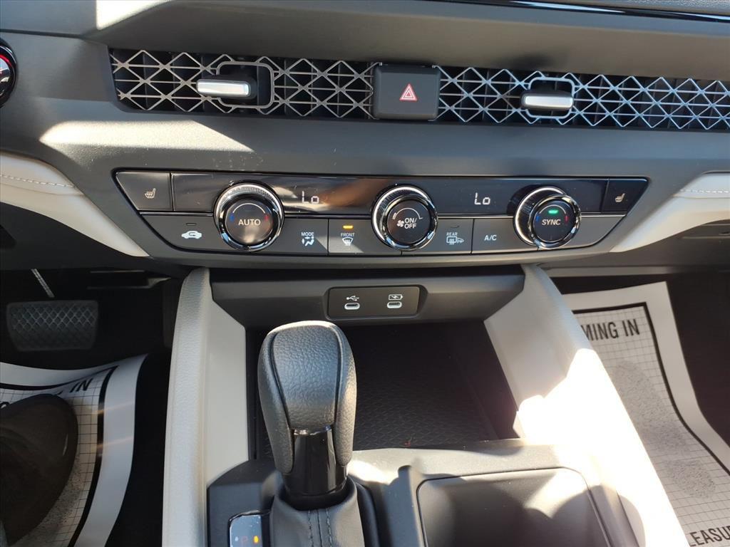 new 2025 Honda Accord car, priced at $31,380