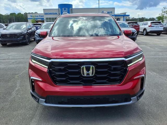 new 2025 Honda Pilot car, priced at $49,305