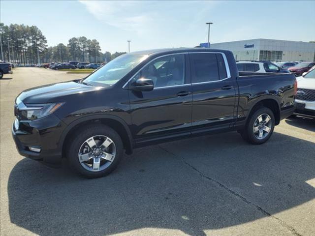 new 2025 Honda Ridgeline car, priced at $41,811