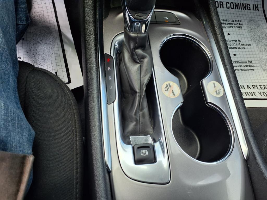 used 2024 Chevrolet Malibu car, priced at $23,888