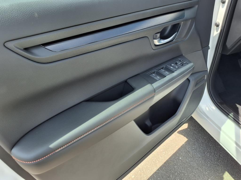 new 2026 Honda CR-V Hybrid car, priced at $36,085
