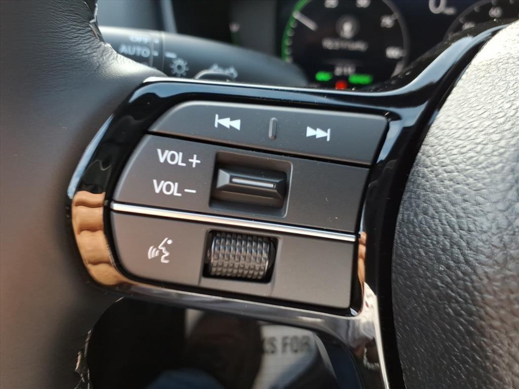 new 2026 Honda Civic Hybrid car, priced at $31,588