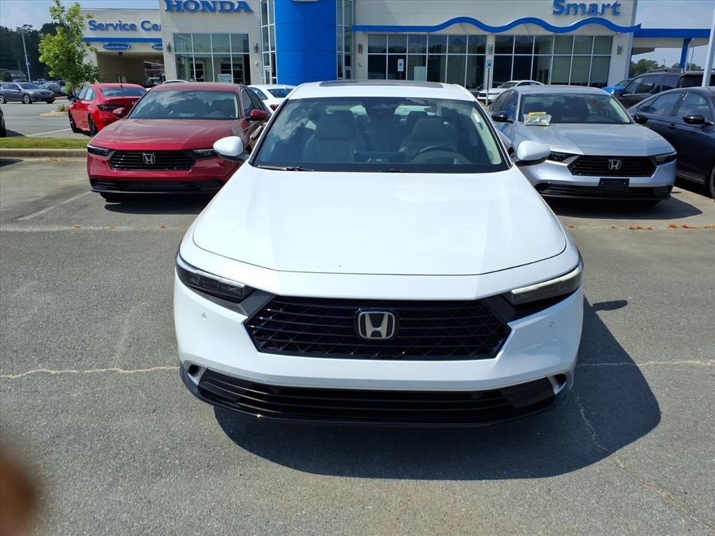 new 2025 Honda Accord Hybrid car, priced at $40,905
