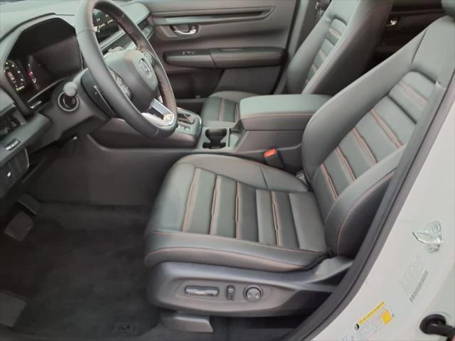 new 2026 Honda CR-V Hybrid car, priced at $38,638